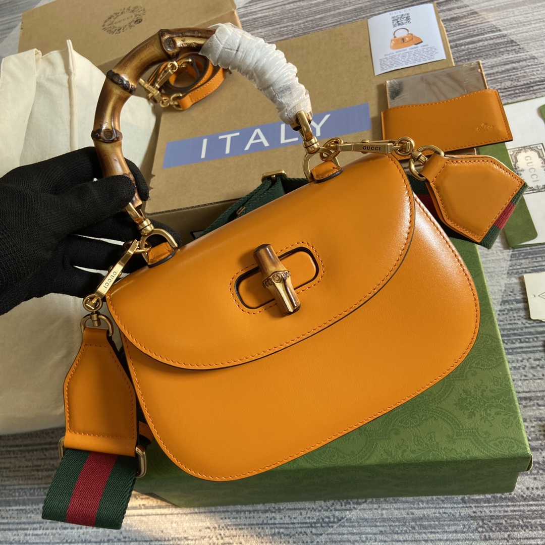 Gucci Satchel Bags